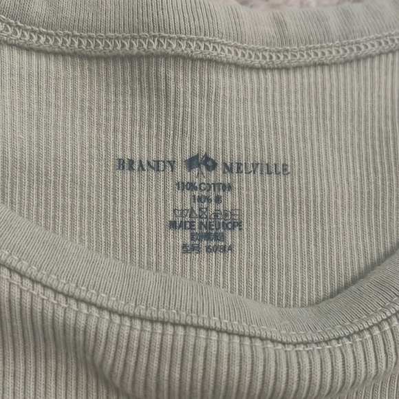 *NWOT* Brandy Melville Long Tank - Picture 3 of 3